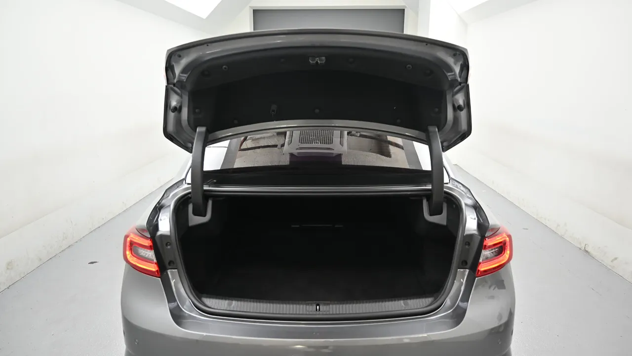 Renault Samsung SM6 — miniaturë 19