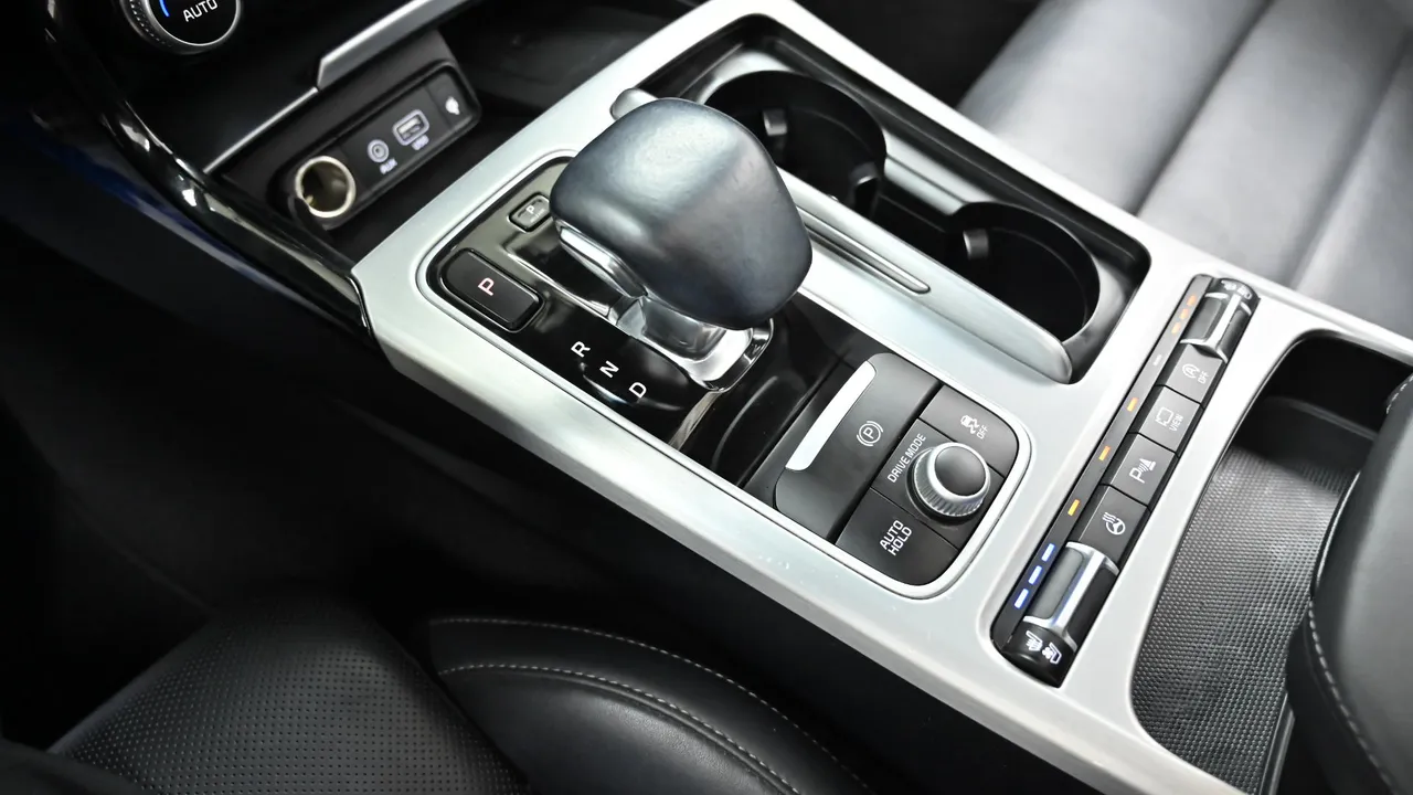 Kia Stinger — miniaturë 9