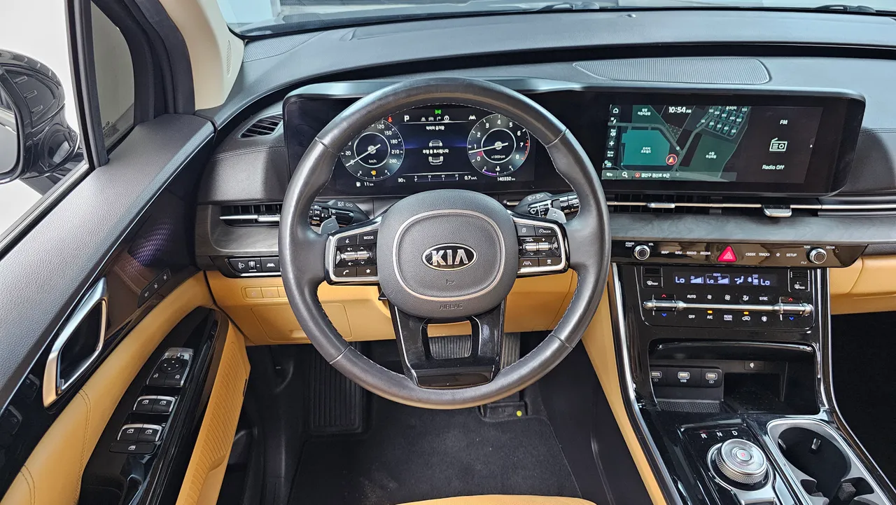 Kia Carnival — miniaturë 13