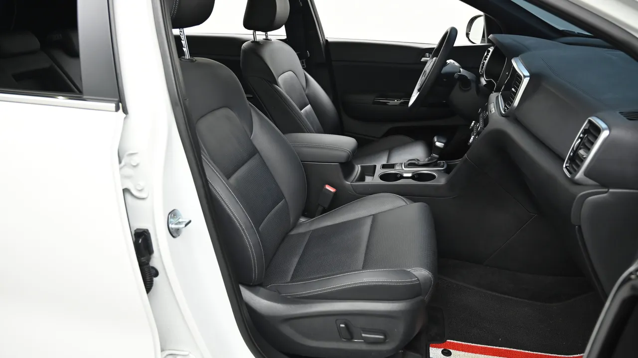 Kia Sportage — miniaturë 10