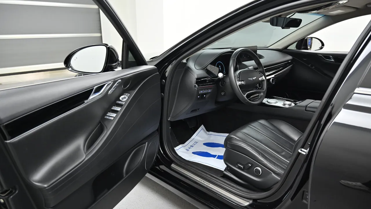 Genesis G80 — miniaturë 11