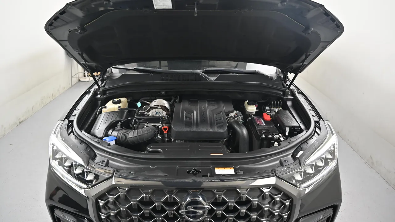 SsangYong Rexton — miniaturë 6