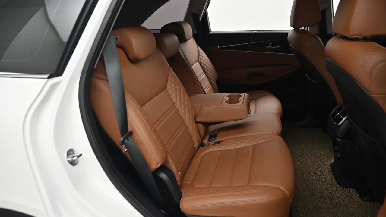 Kia Sorento — miniaturë 12