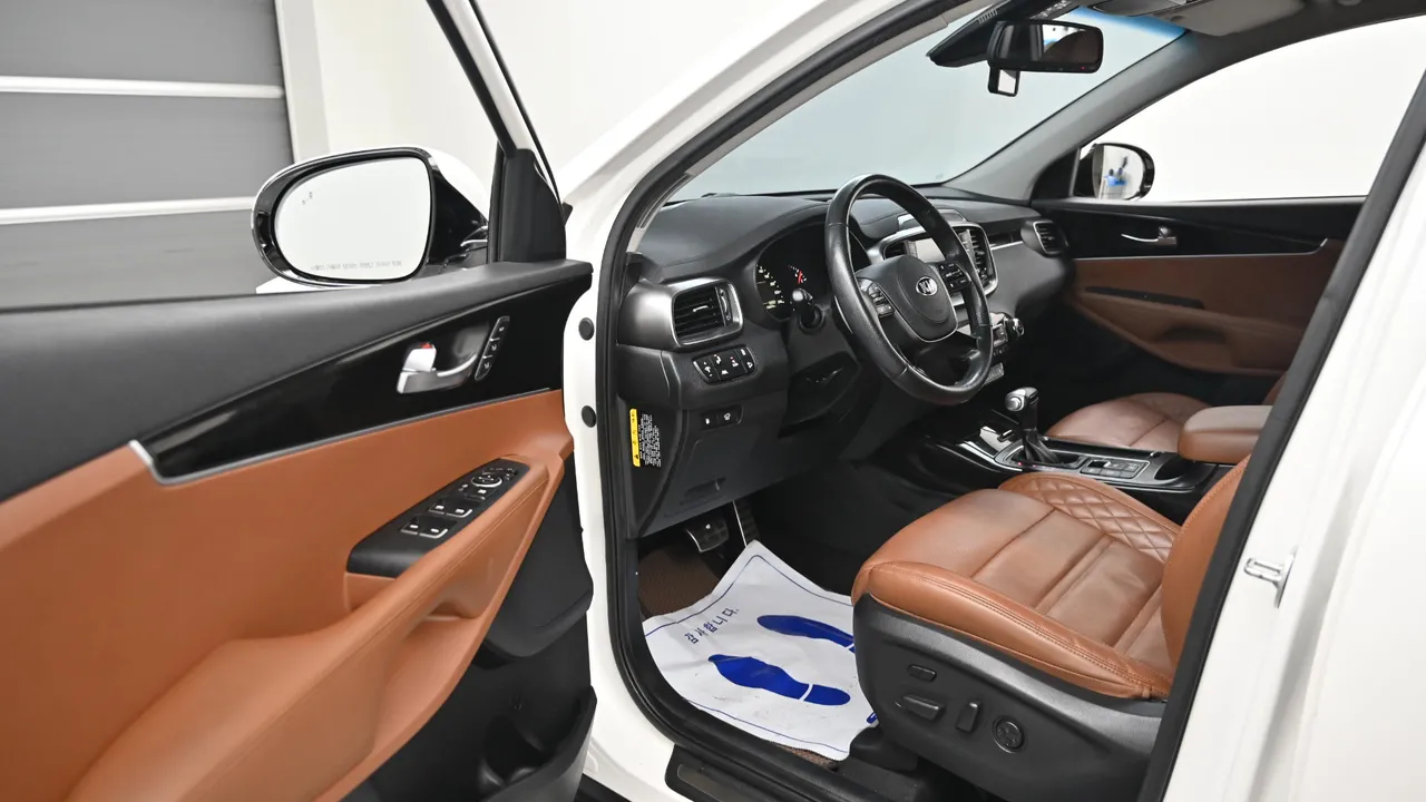 Kia Sorento — miniaturë 11