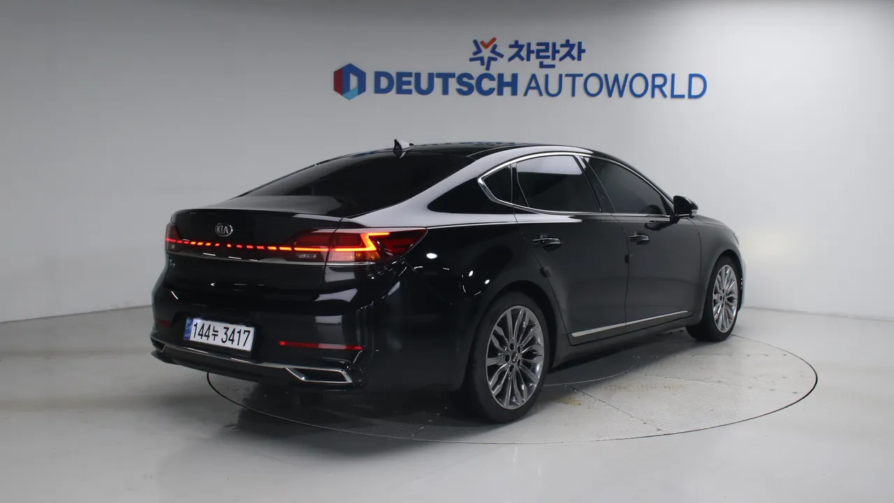 Kia K7 — miniaturë 2