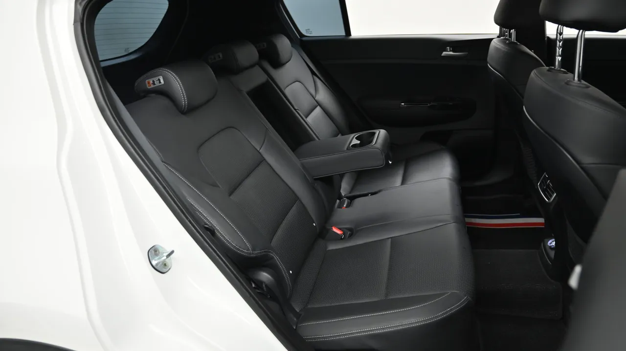 Kia Sportage — miniaturë 12