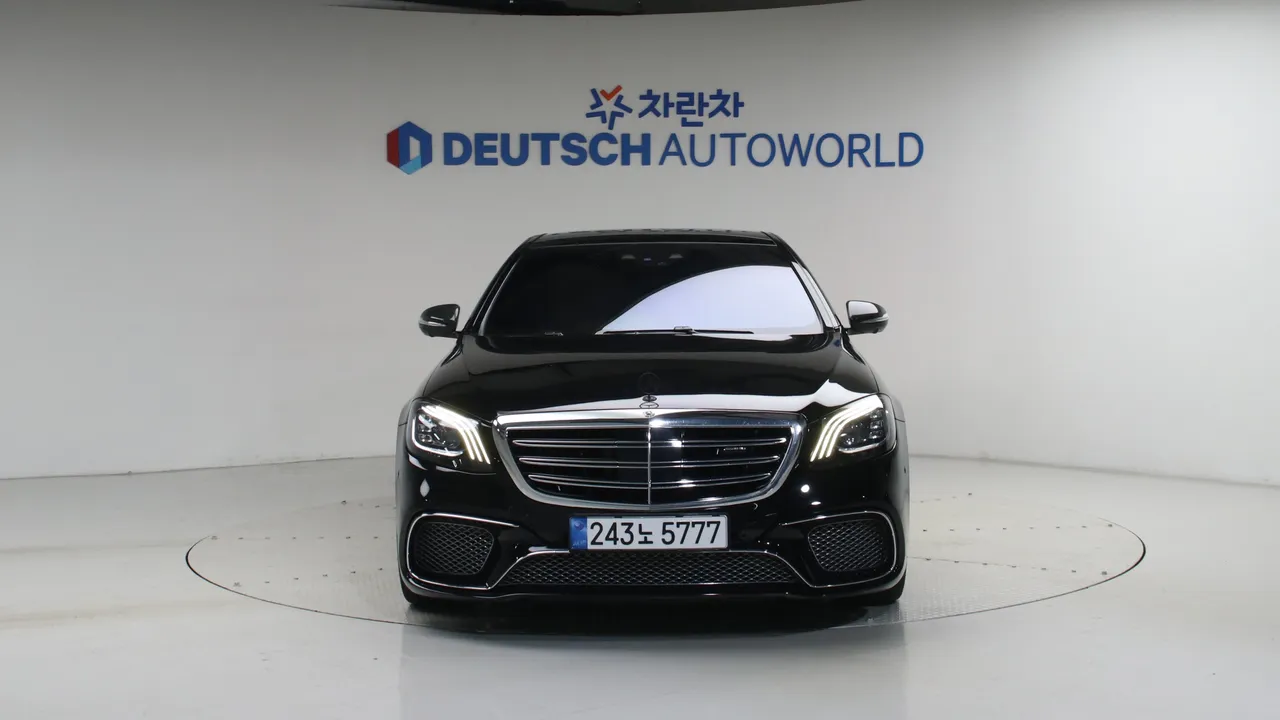 Mercedes-Benz S-klasse — miniaturë 3