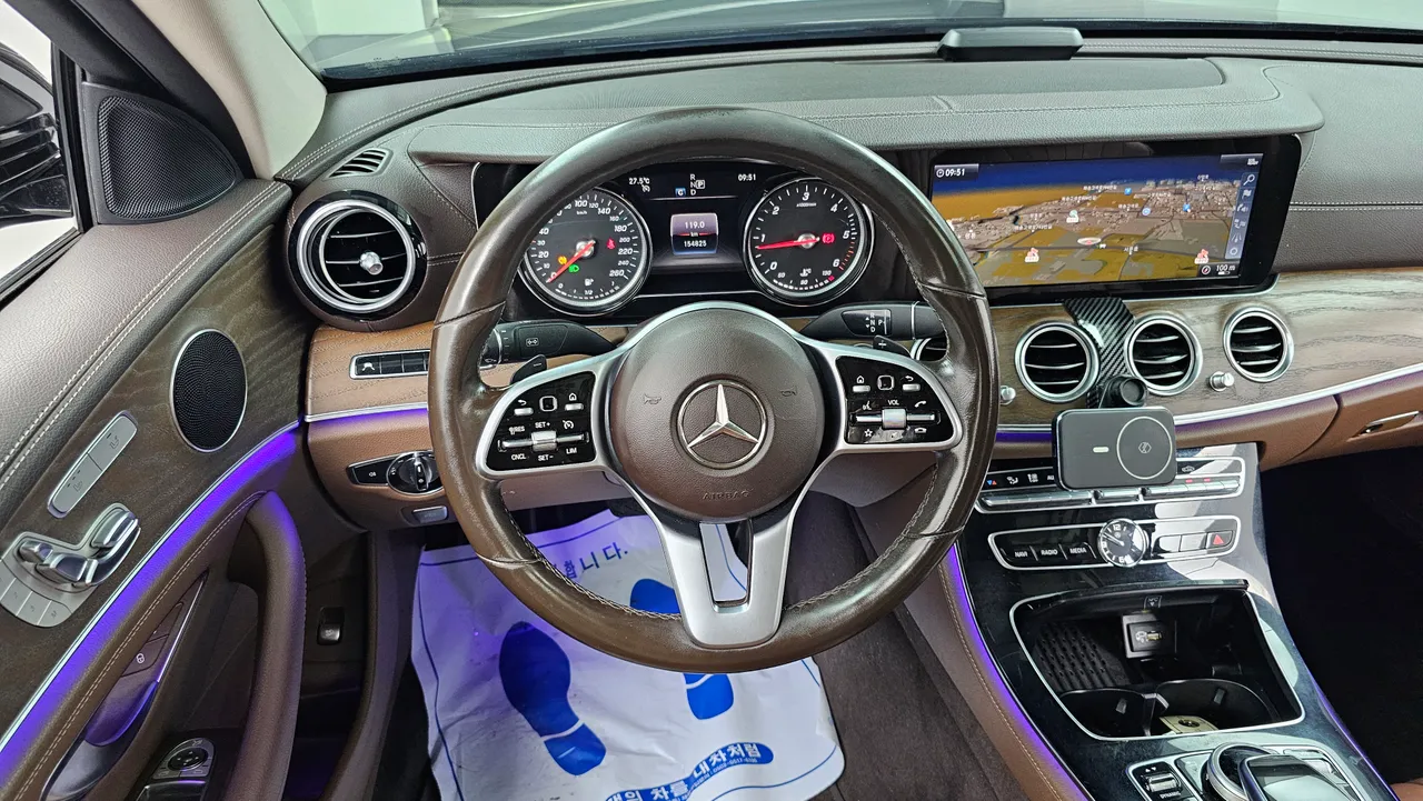 Mercedes-Benz E-klasse — miniaturë 13