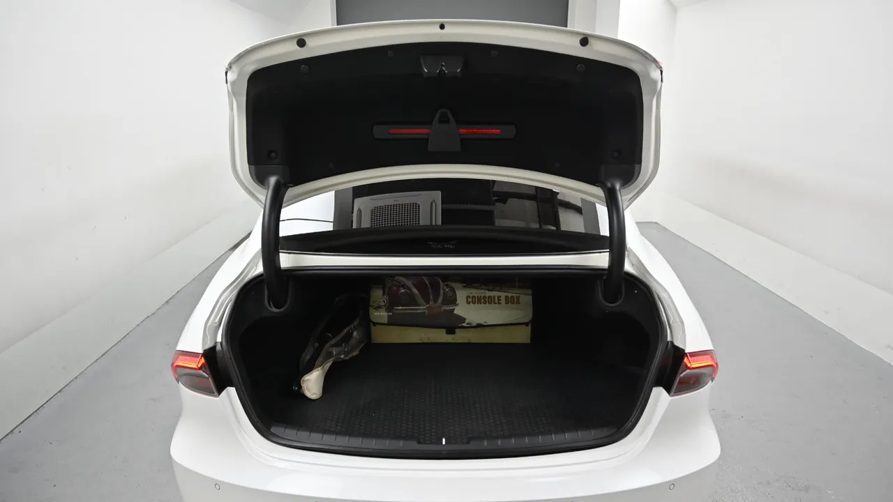 Hyundai Grandeur — miniaturë 19