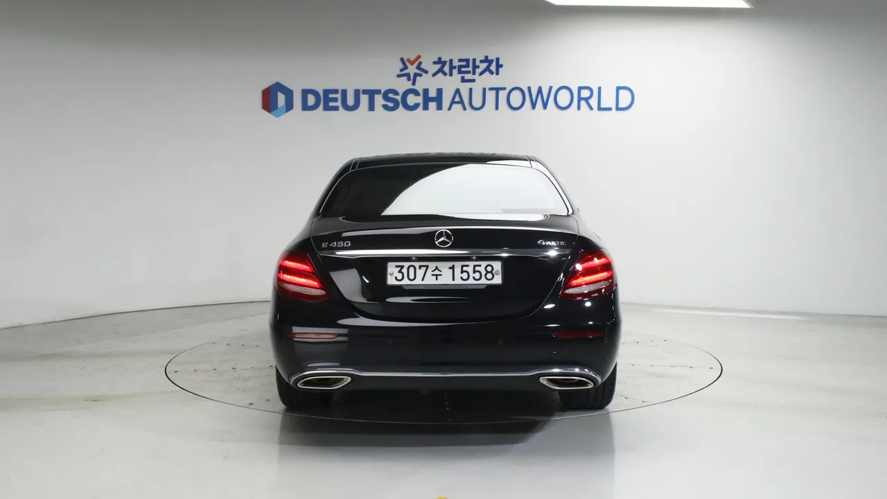 Mercedes-Benz E-klasse — miniaturë 4