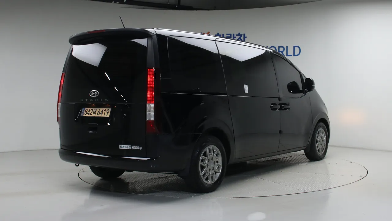 Hyundai Staria — miniaturë 2