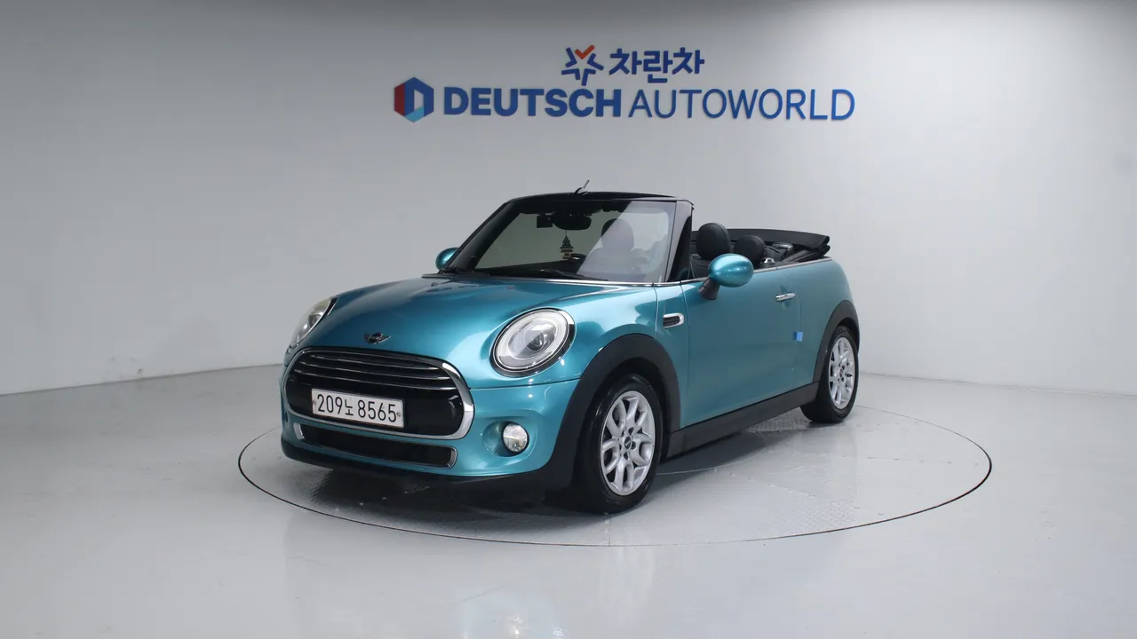MINI Convertible 1.5 — foto 1