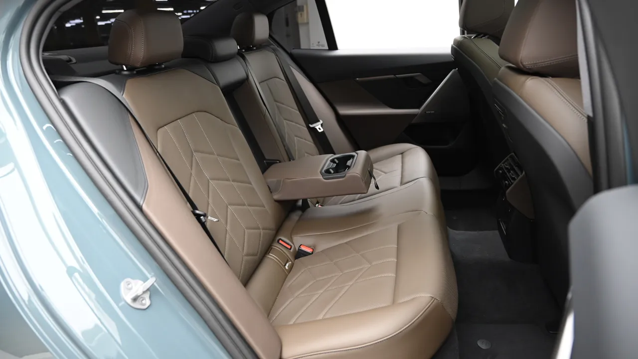 BMW 5er — miniaturë 12