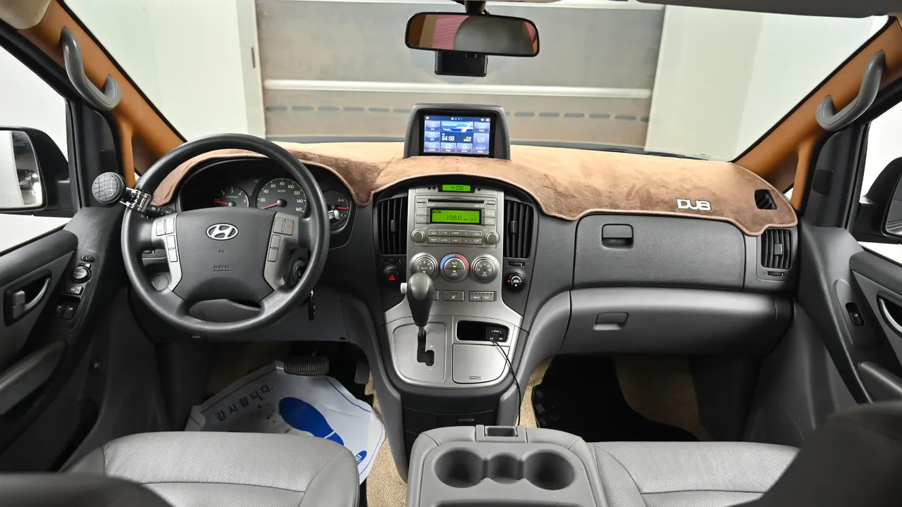 Hyundai Starex — miniaturë 7