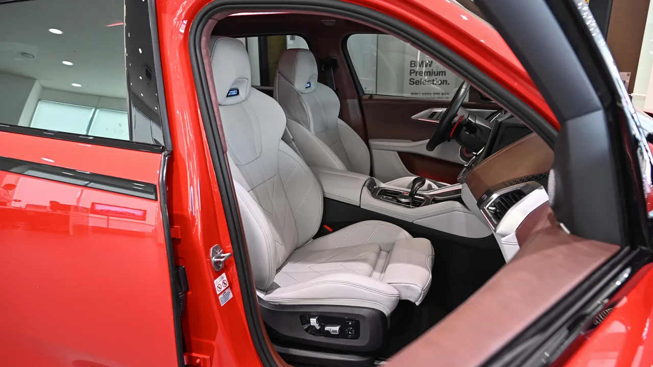 BMW XM — miniaturë 13