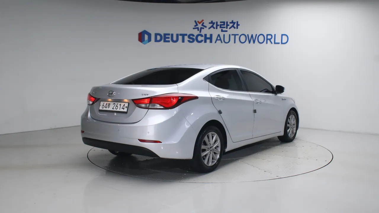 Hyundai Avante — miniaturë 2