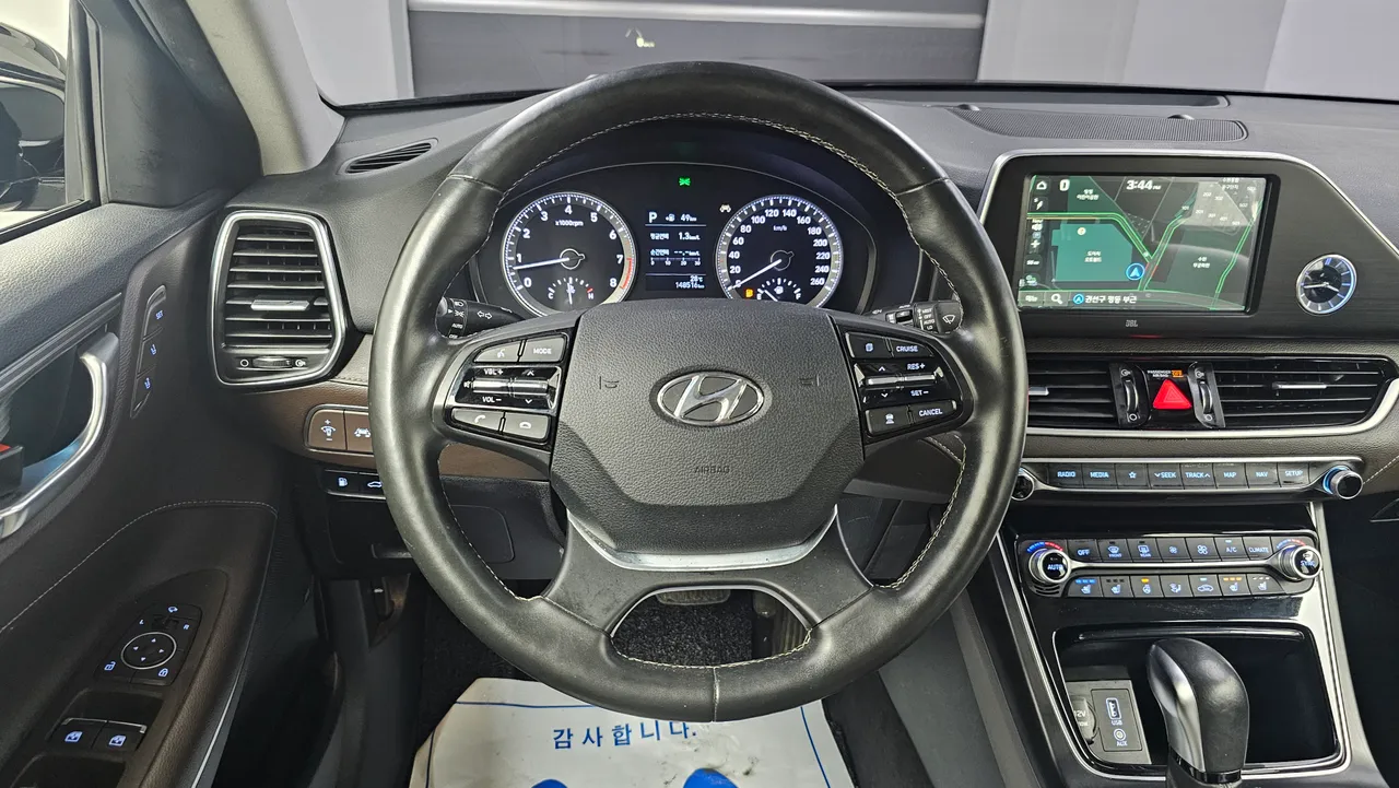 Hyundai Grandeur — miniaturë 13
