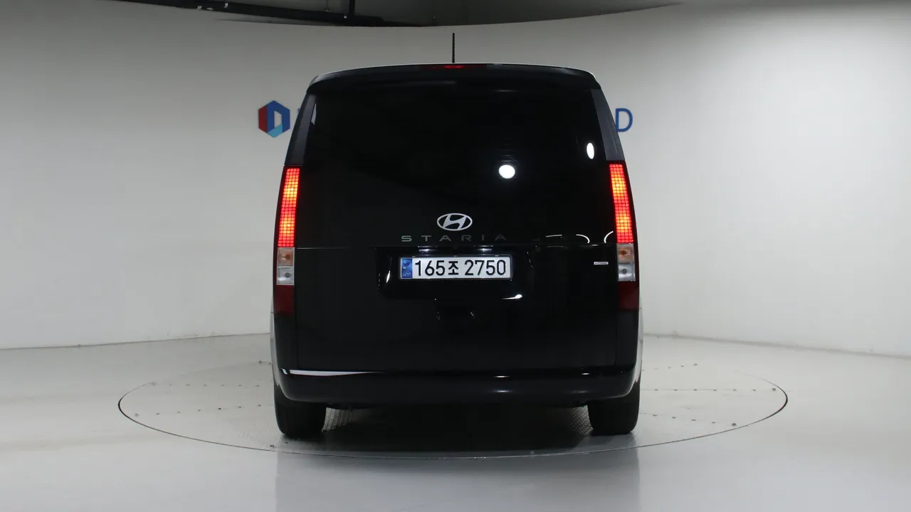 Hyundai Staria — miniaturë 4