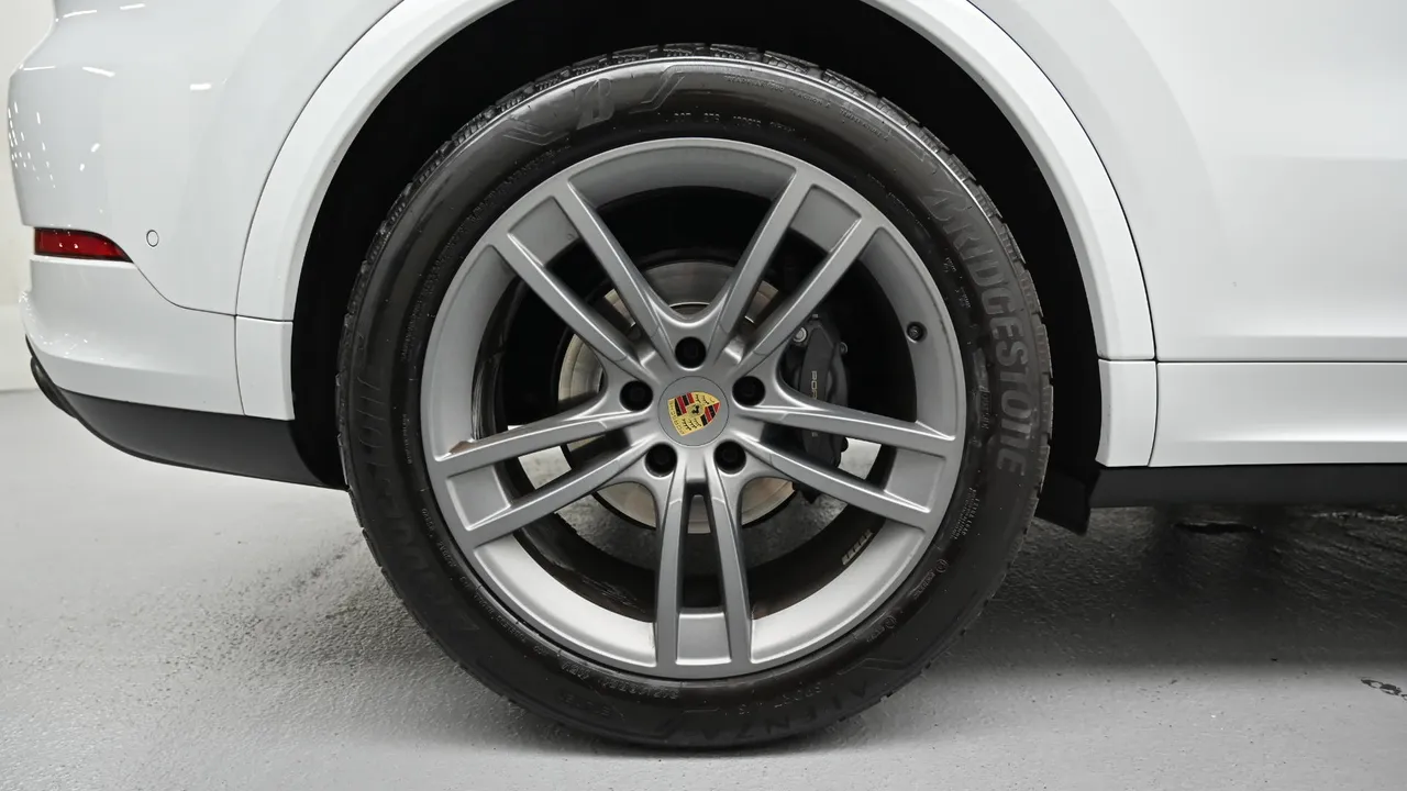Porsche Cayenne — miniaturë 5