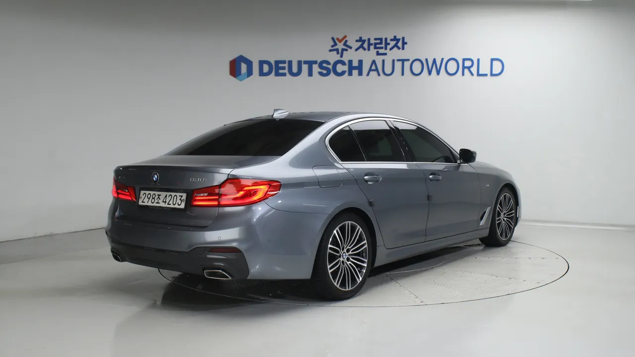 BMW 5er — miniaturë 2
