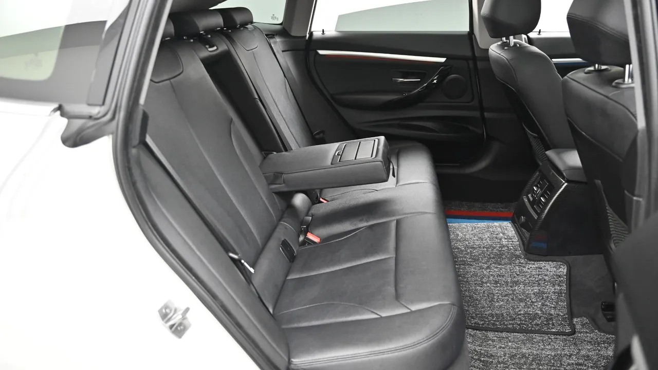 BMW 3er — miniaturë 12