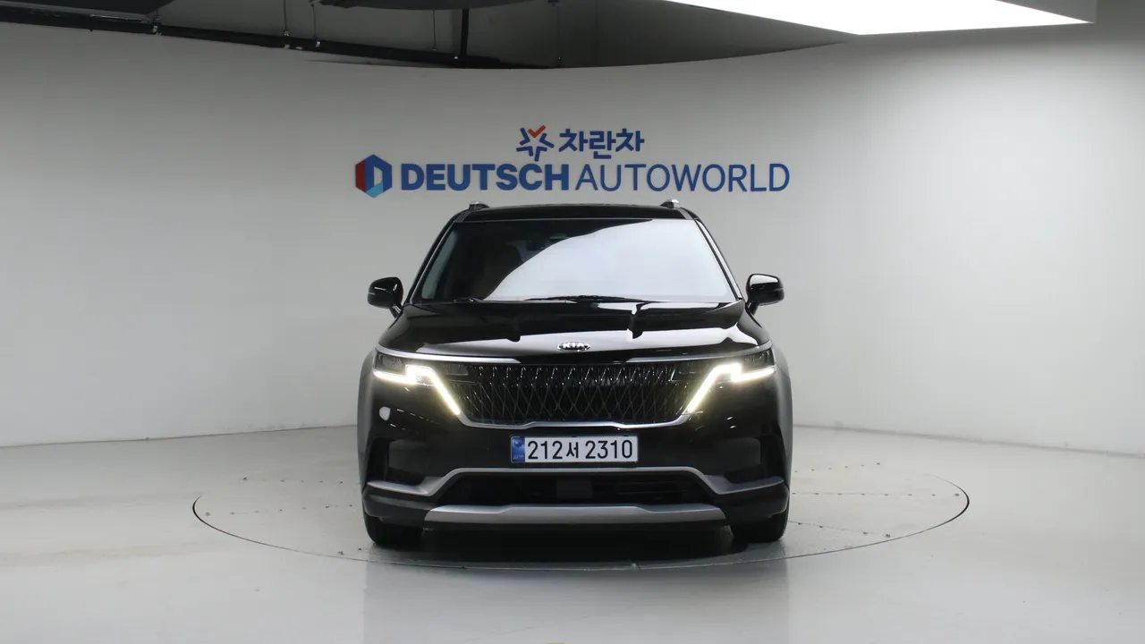 Kia Carnival — miniaturë 3
