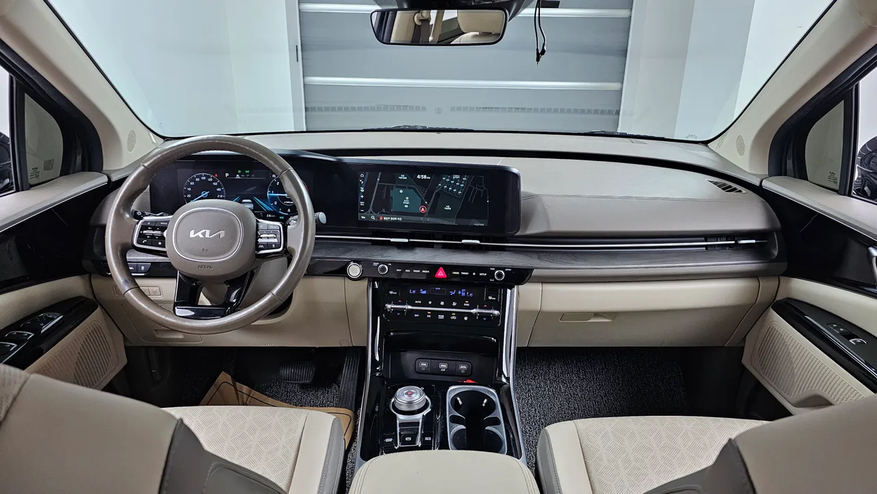 Kia Carnival — miniaturë 7