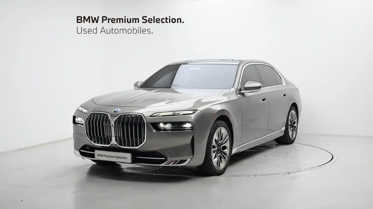 BMW 7er 740d xDrive 디자인 퓨어 엑설런스 — foto 1