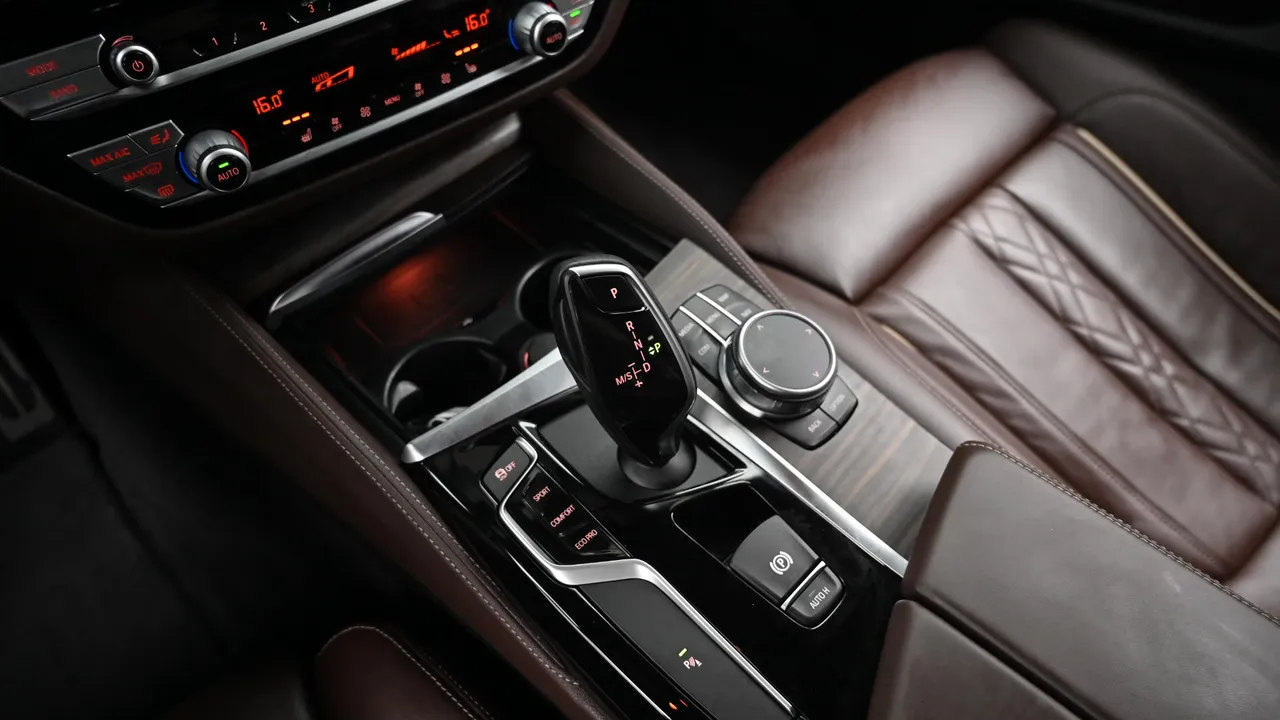BMW 5er — miniaturë 9