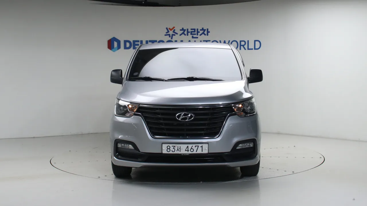 Hyundai Starex — miniaturë 3