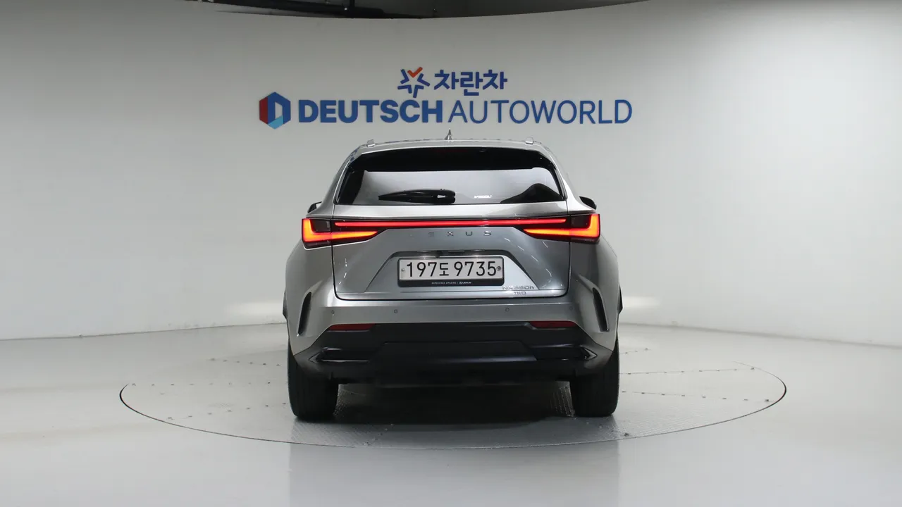 Lexus NX A Doua Generație 350h Premium