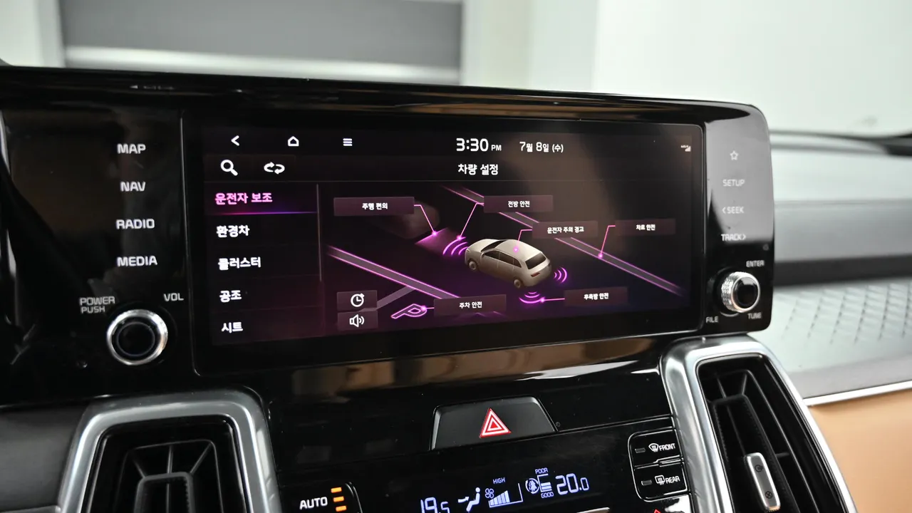 Kia Sorento — miniaturë 17