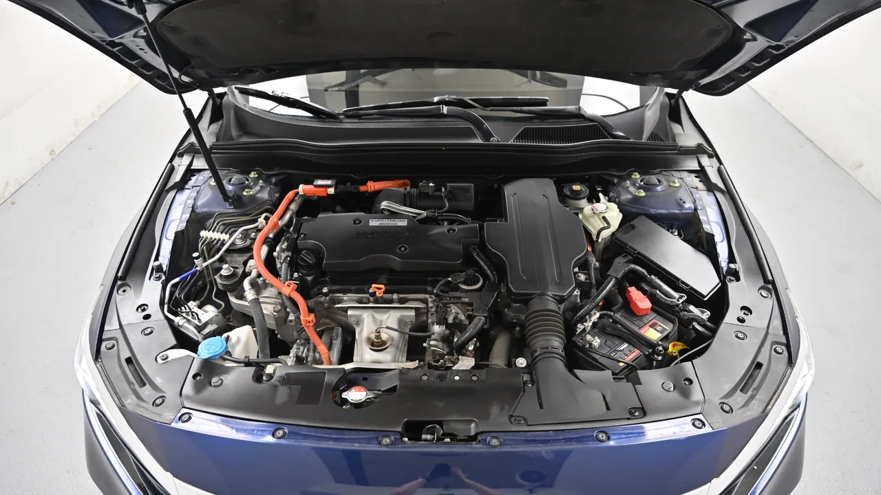 Honda Accord — miniaturë 6