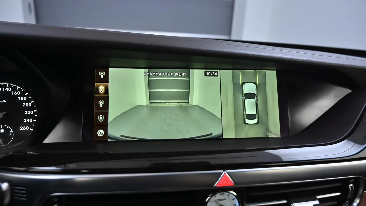 Genesis G90 — miniaturë 15