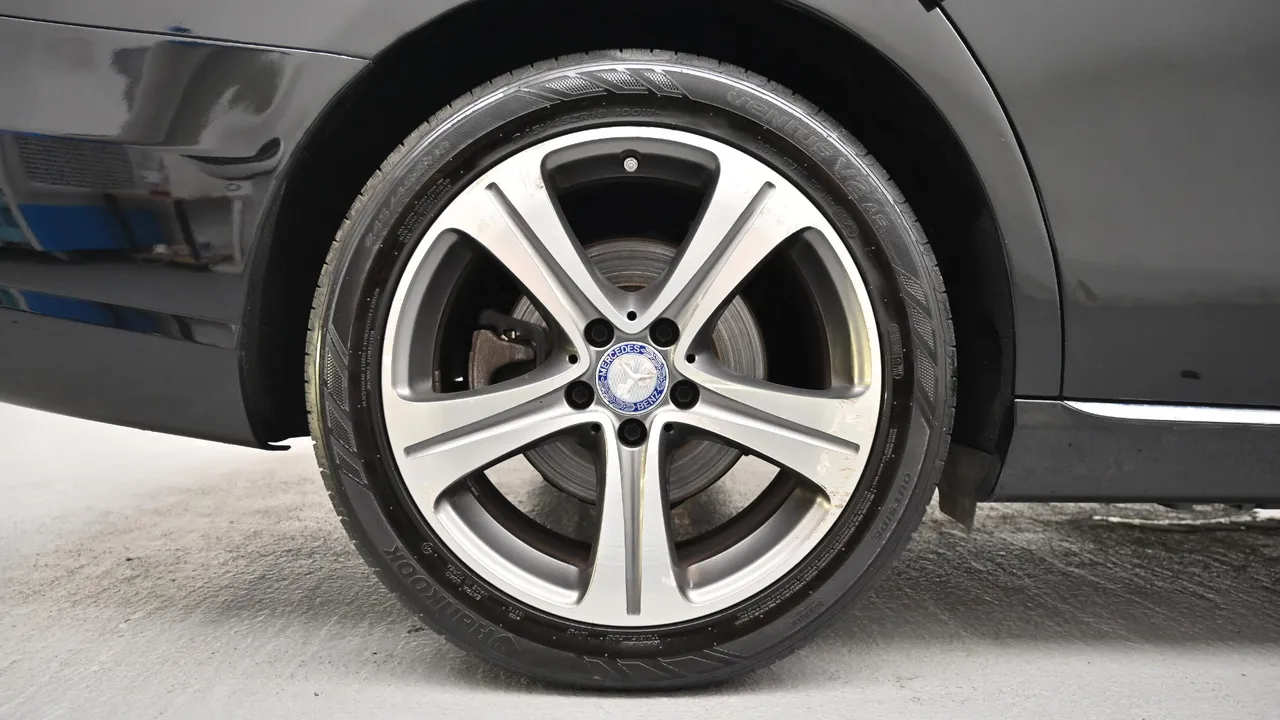 Mercedes-Benz E-klasse — miniaturë 5