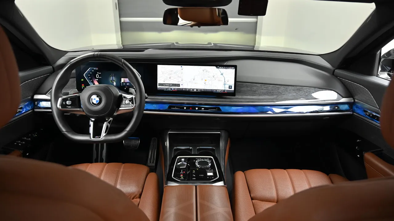 BMW 7er — miniaturë 23