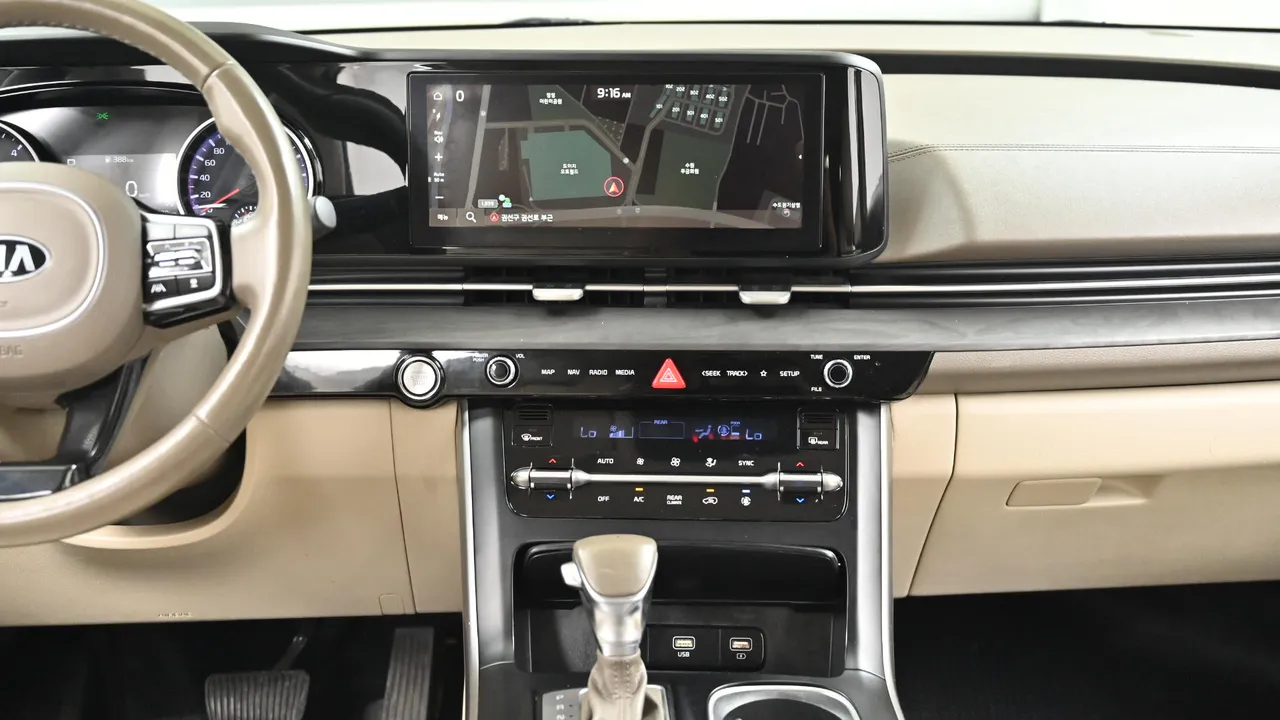 Kia Carnival — miniaturë 14