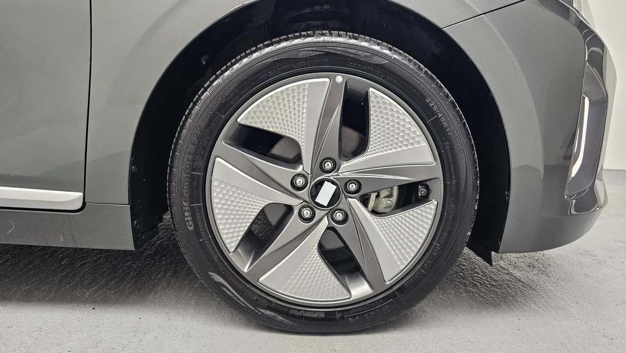 Hyundai IONIQ — miniaturë 5