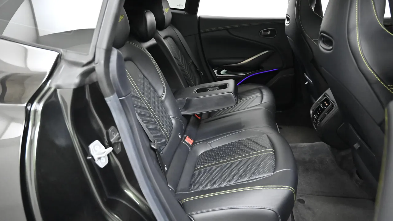 Aston Martin DBX — miniaturë 12