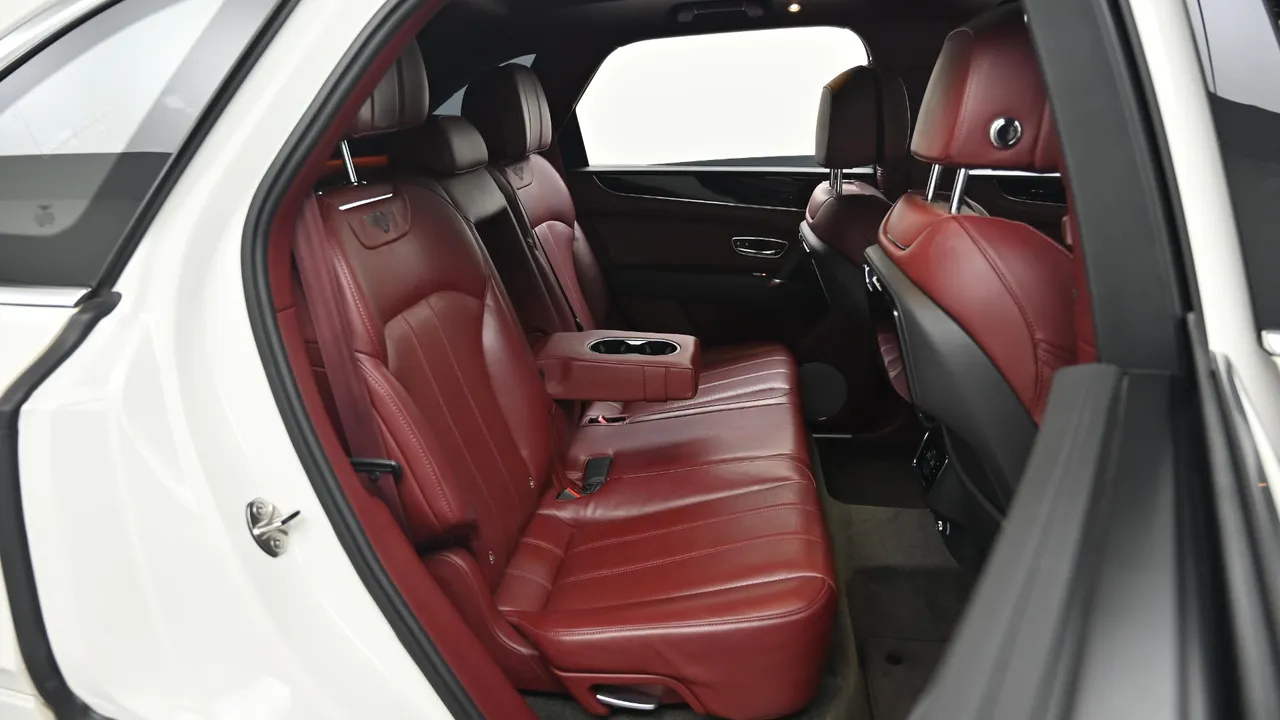 Bentley Bentayga — miniaturë 12