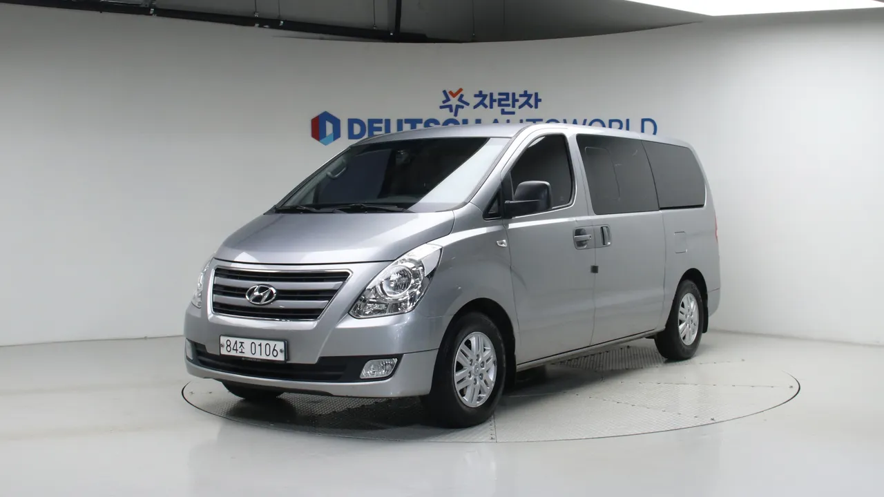 Hyundai Starex 5인승 밴 모던 — foto 1