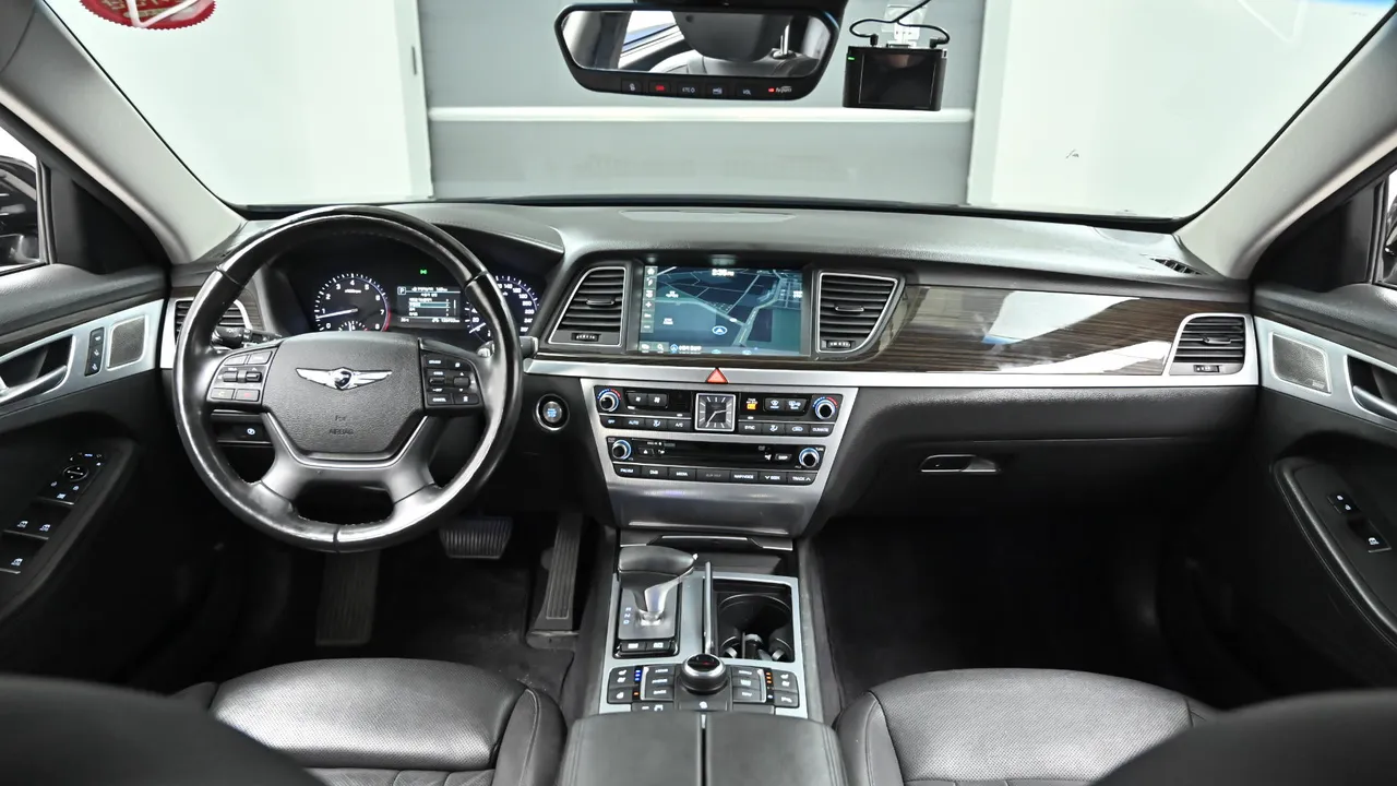 Genesis G80 — miniaturë 7
