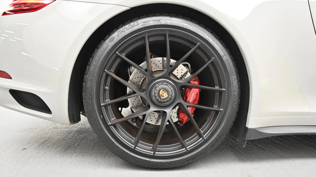 Porsche 911 — miniaturë 5