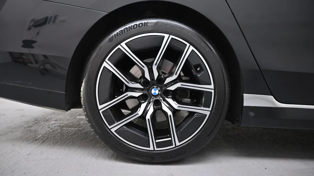 BMW 7er — miniaturë 5