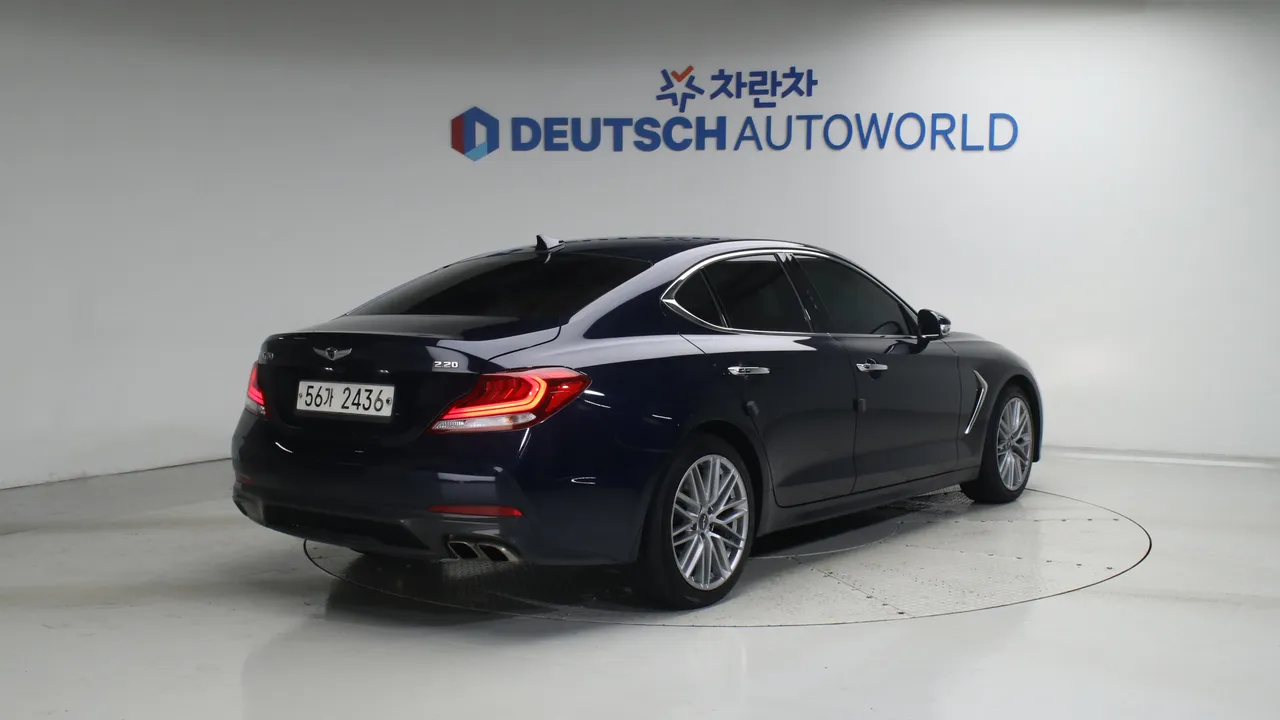 Genesis G70 — miniaturë 2