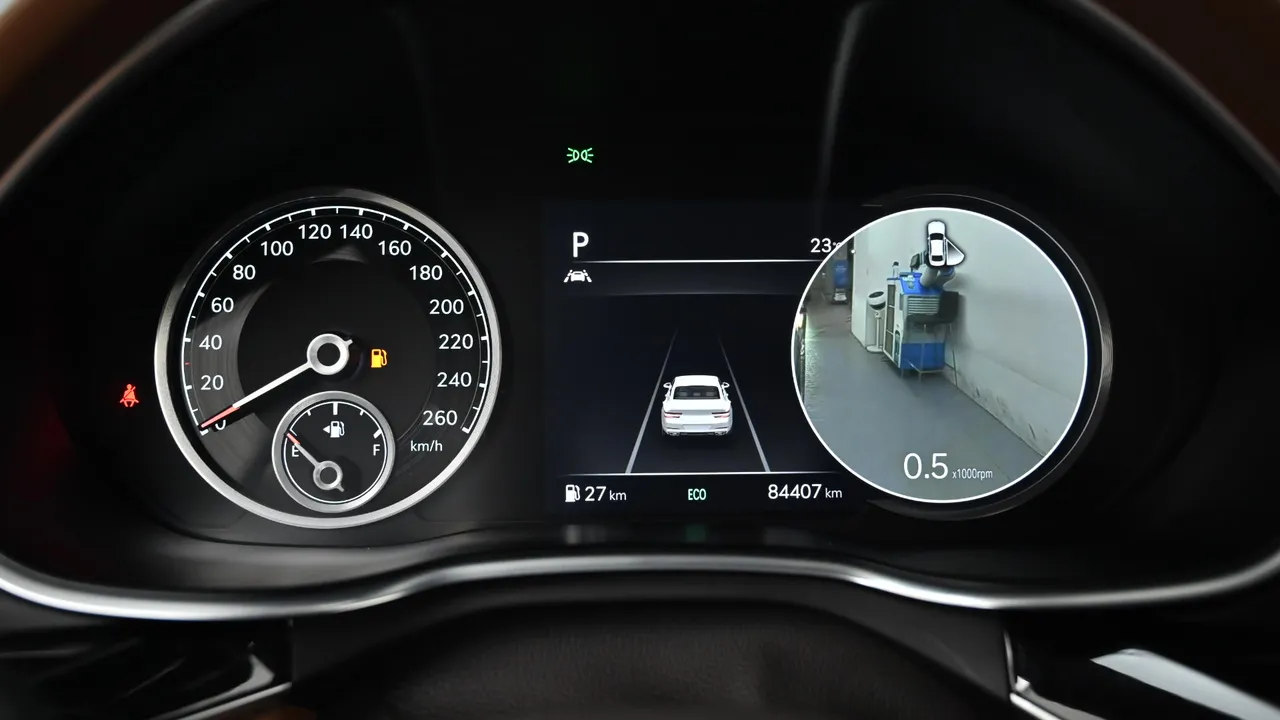 Genesis G80 — miniaturë 8