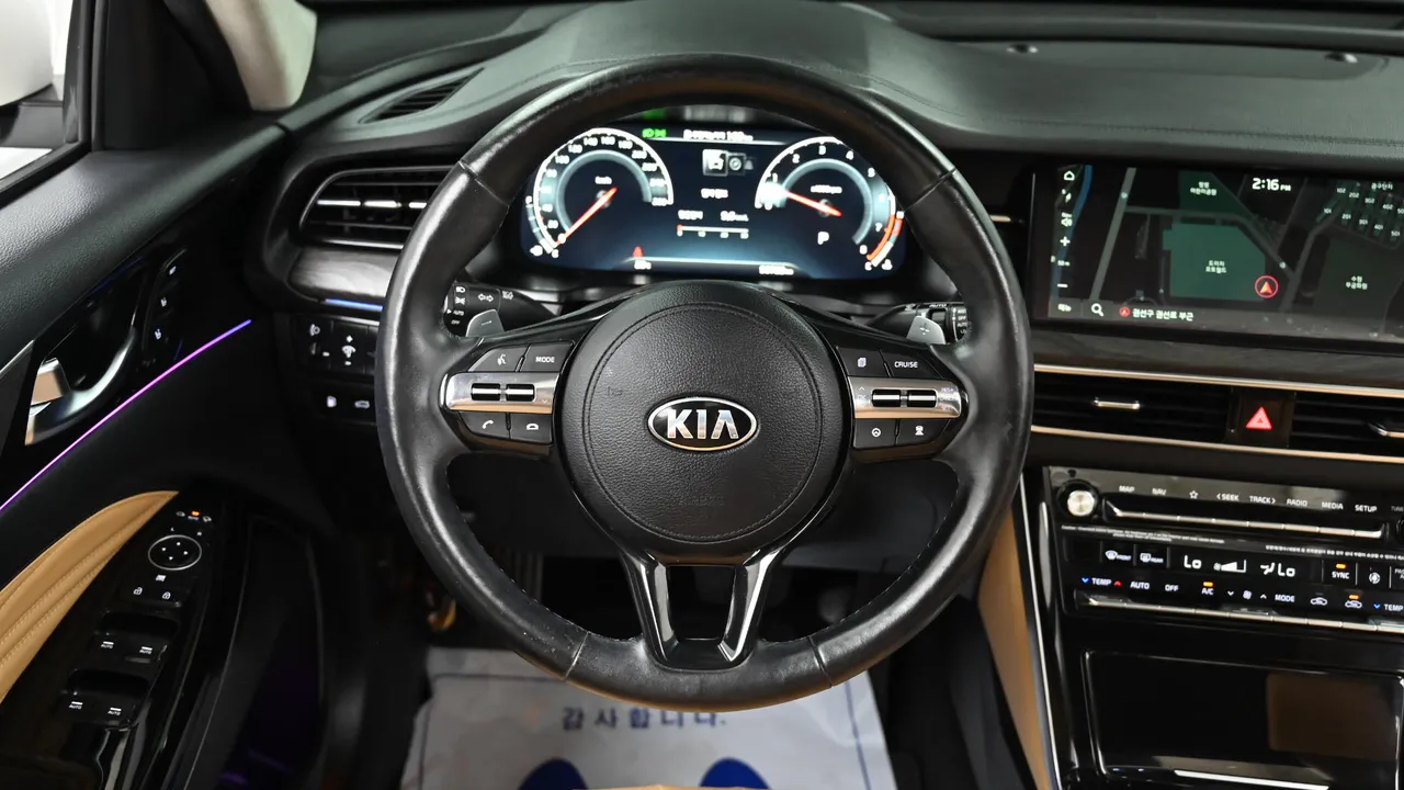 Kia K7 — miniaturë 13