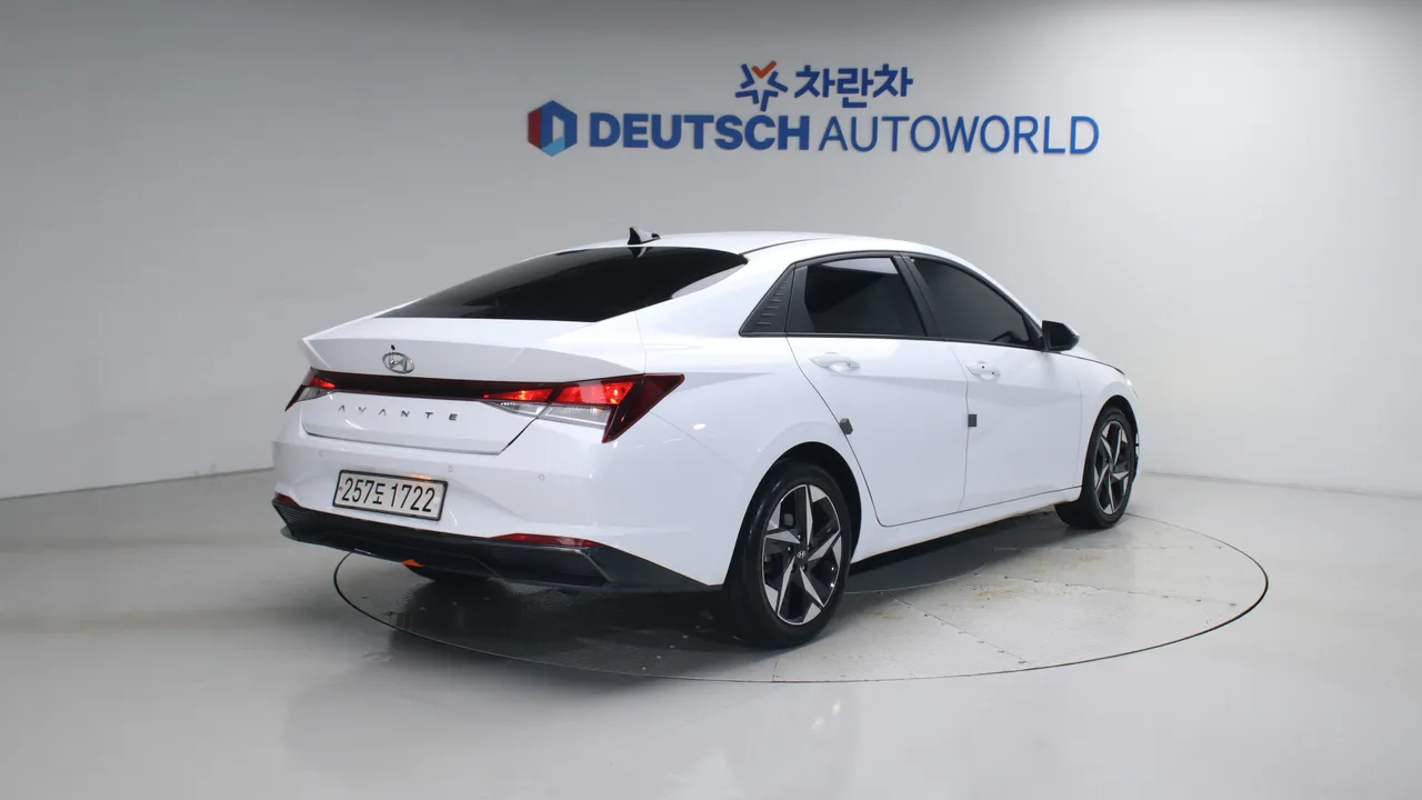 Hyundai Avante — miniaturë 2