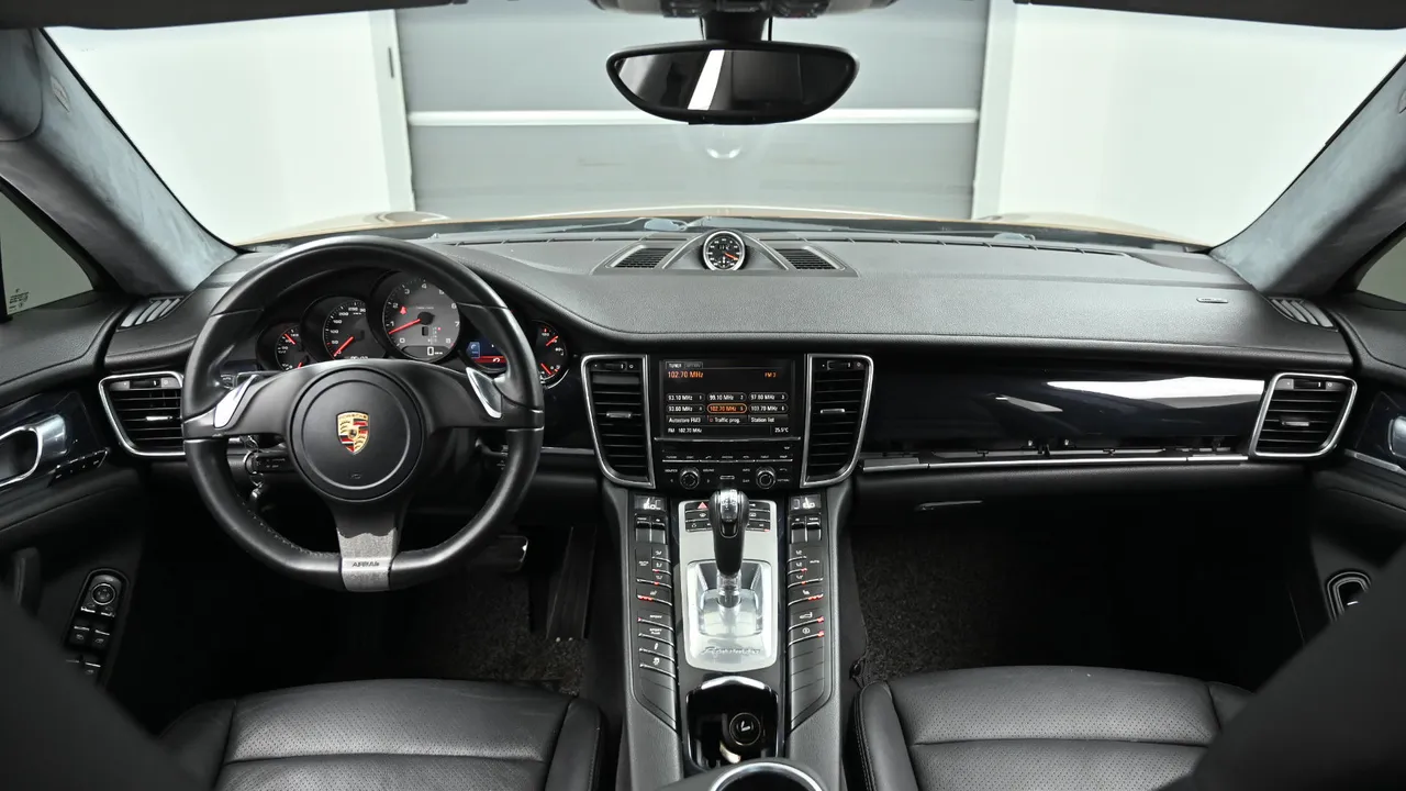 Porsche Panamera (970) 4.8 S