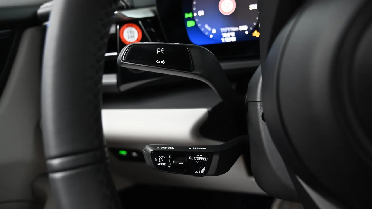Porsche Macan — miniaturë 36